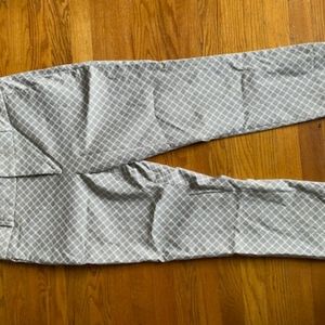 Banana republic ankle length white and gray pants